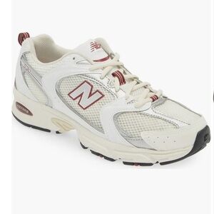 New Balance 530 Sneakers women’s size 9 GUC